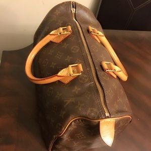 Louis Vuitton Damier Speedy 35